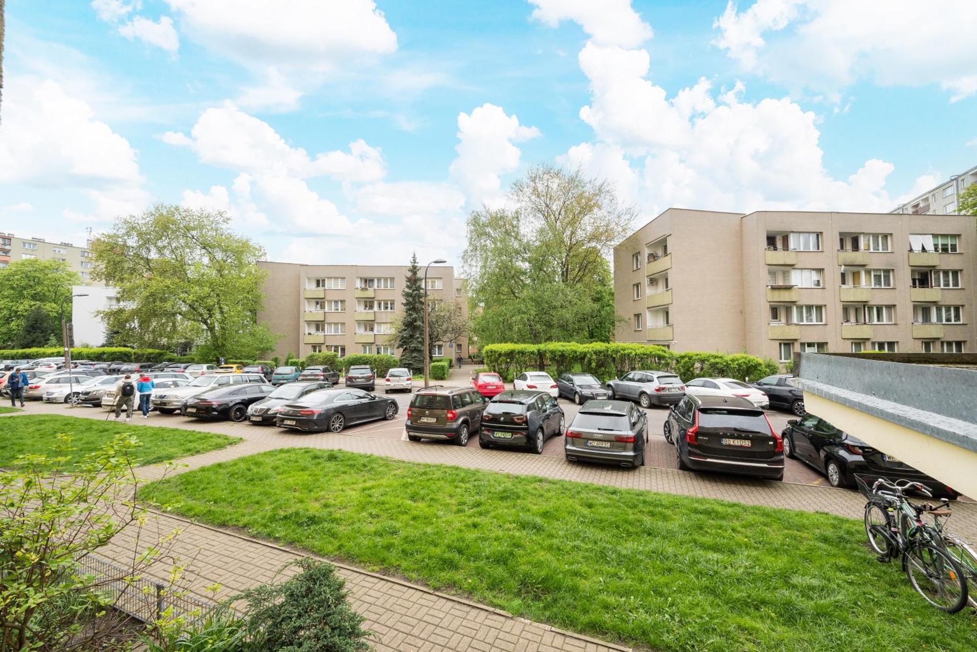 Wola Mila Standard Apartment Varsovia Exterior foto